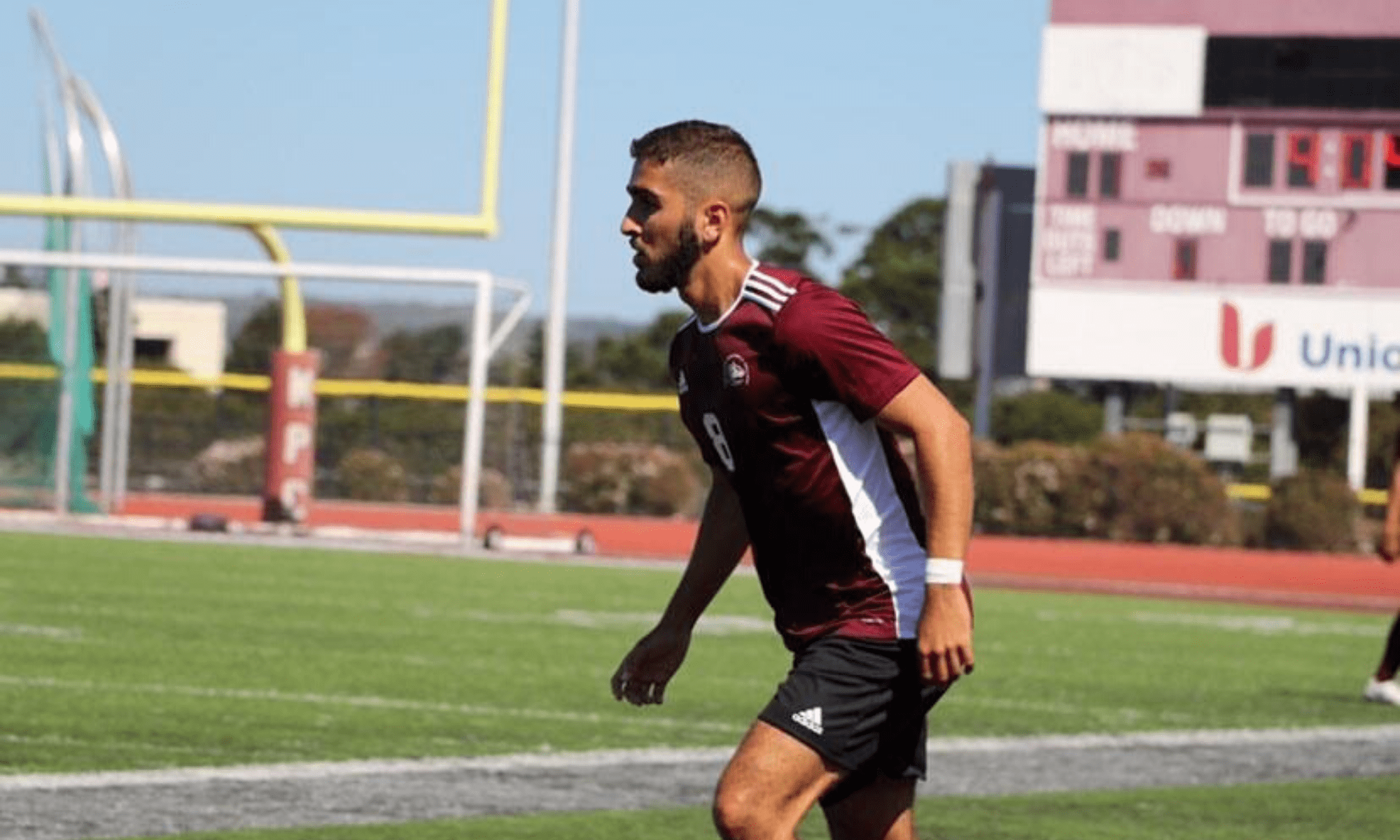 Yessine Bessaïes, joueur de football français en ligue universitaire américaine